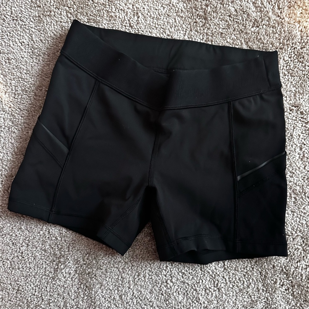Lululemon Women's Bike Short